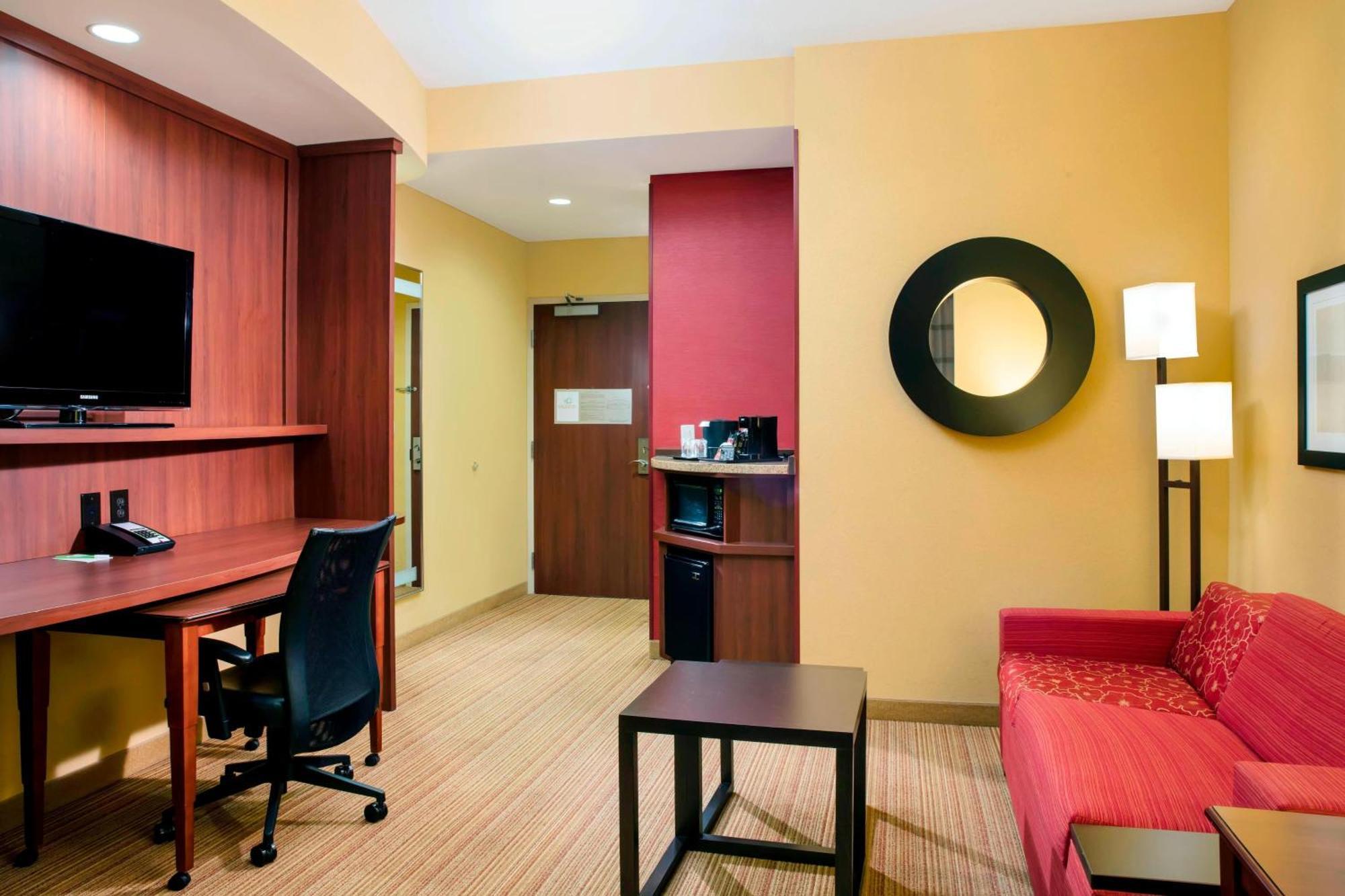 Courtyard By Marriott Miami Homestead Exterior photo