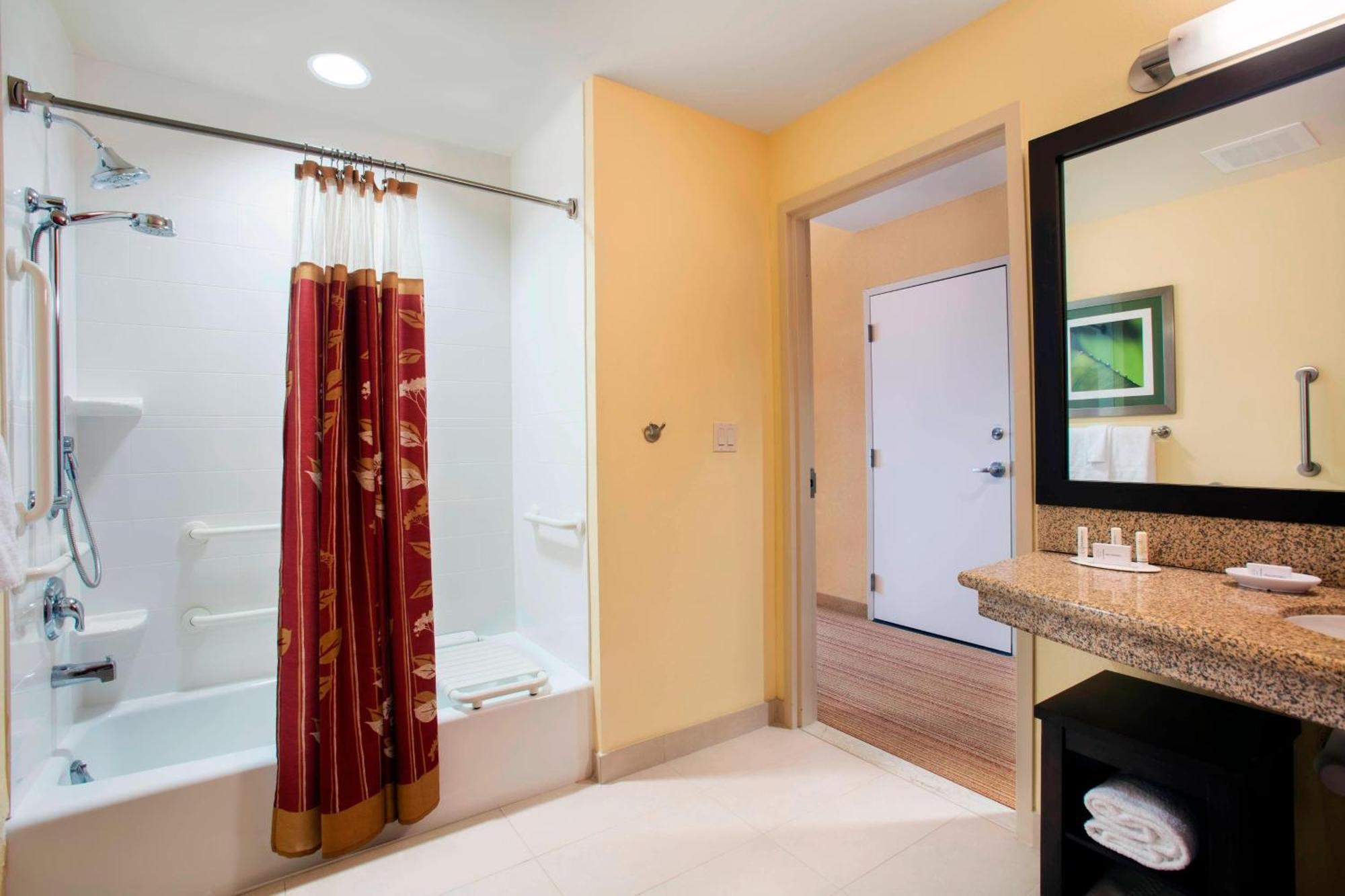 Courtyard By Marriott Miami Homestead Exterior photo